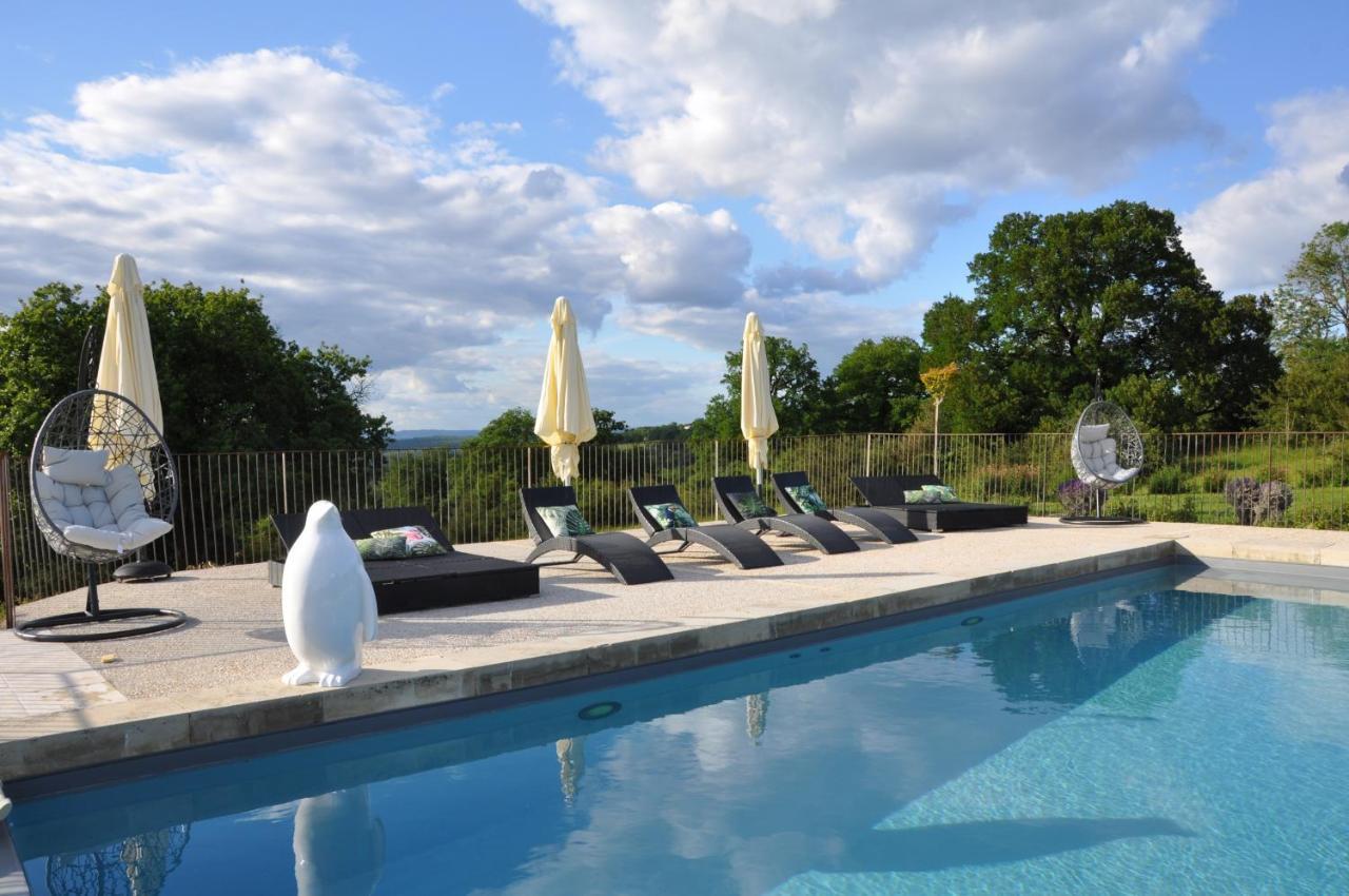 Gite 8 Pers Du Chateau De Cantecor Alvignac Bagian luar foto