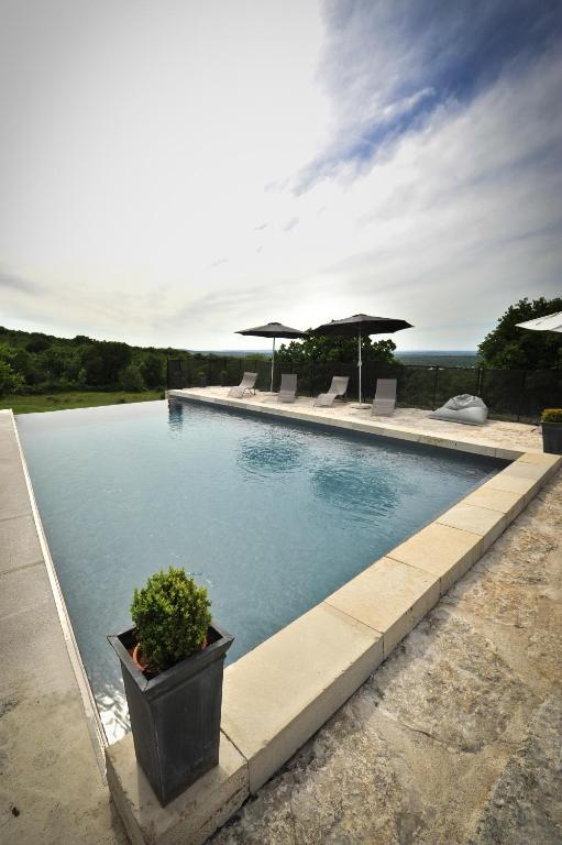 Gite 8 Pers Du Chateau De Cantecor Alvignac Ruang foto