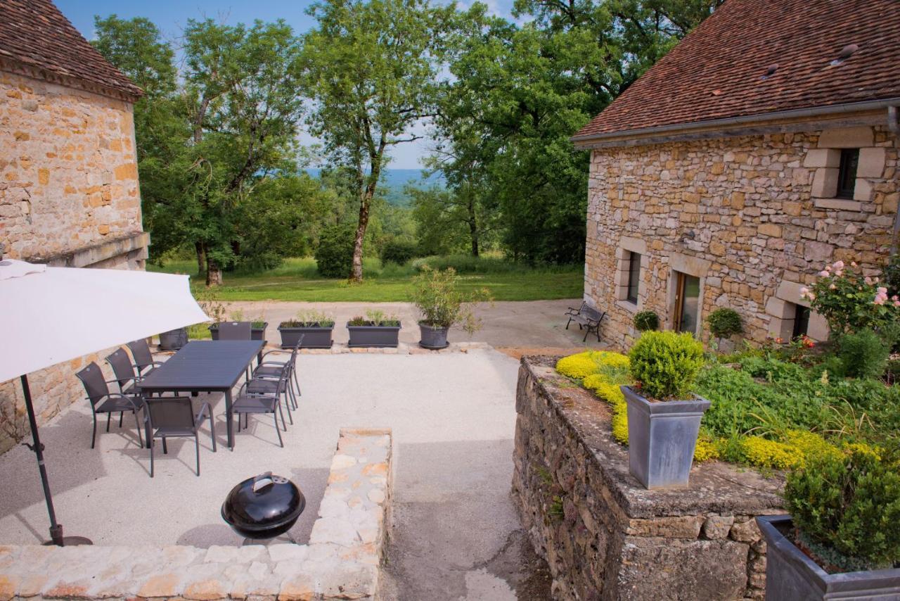 Gite 8 Pers Du Chateau De Cantecor Alvignac Bagian luar foto